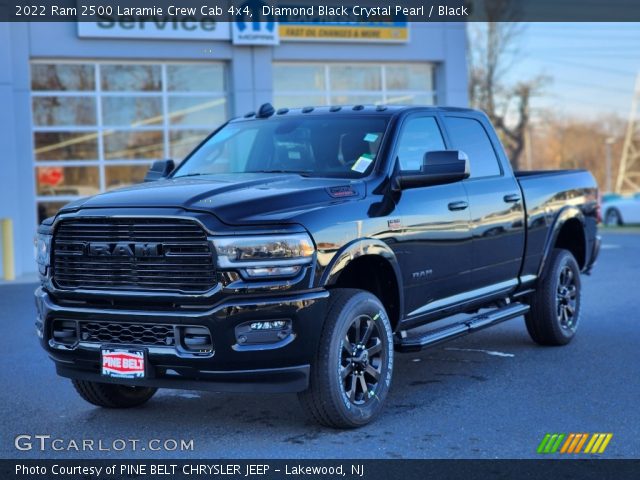 2022 Ram 2500 Laramie Crew Cab 4x4 in Diamond Black Crystal Pearl