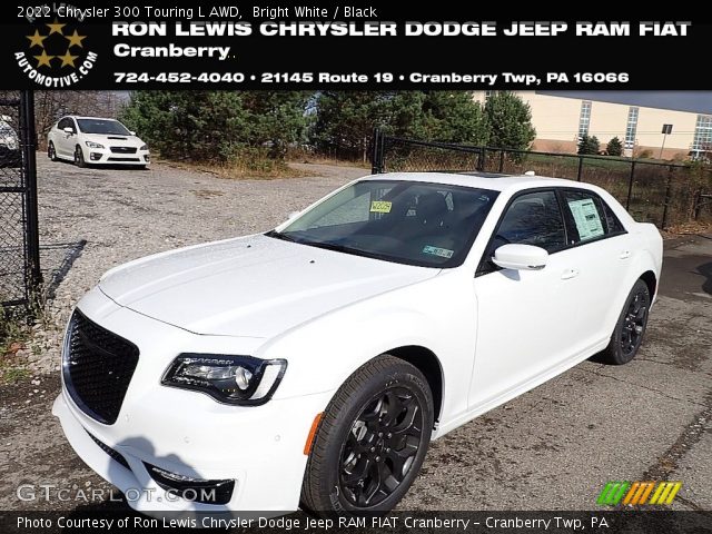 2022 Chrysler 300 Touring L AWD in Bright White
