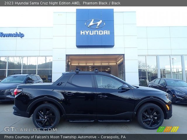 2023 Hyundai Santa Cruz Night Edition AWD in Phantom Black