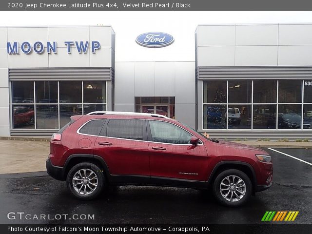 2020 Jeep Cherokee Latitude Plus 4x4 in Velvet Red Pearl