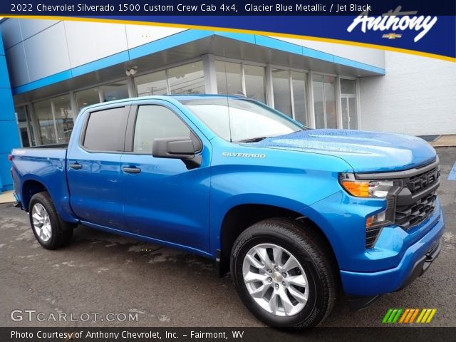 2022 Chevrolet Silverado 1500 Custom Crew Cab 4x4 in Glacier Blue Metallic