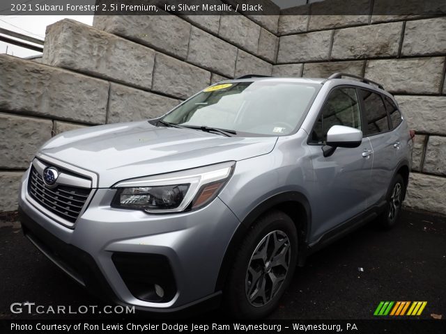 2021 Subaru Forester 2.5i Premium in Ice Silver Metallic