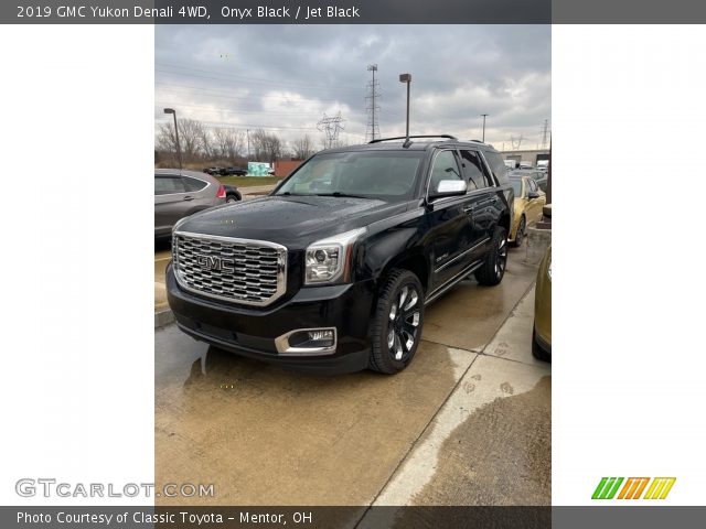2019 GMC Yukon Denali 4WD in Onyx Black