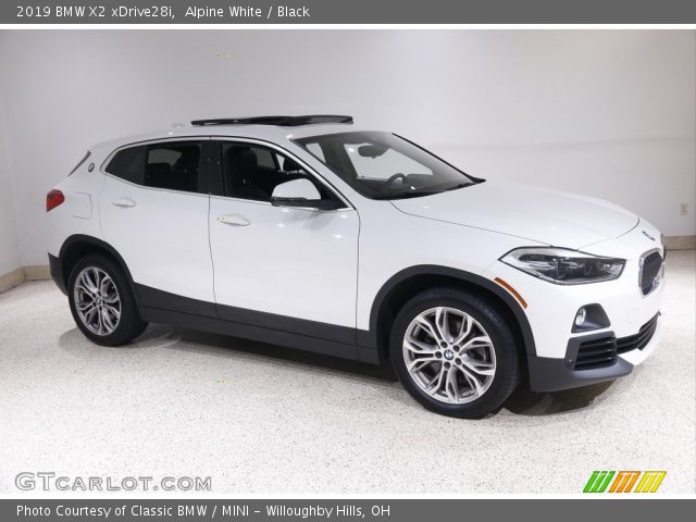 2019 BMW X2 xDrive28i in Alpine White