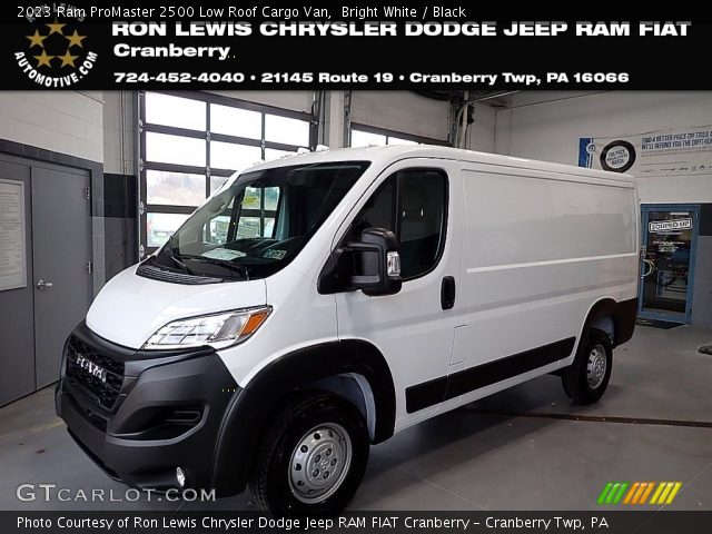 2023 Ram ProMaster 2500 Low Roof Cargo Van in Bright White