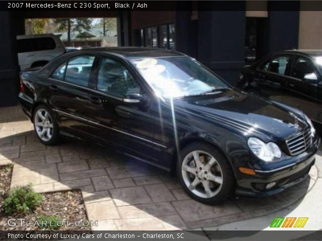 2007 Mercedes-Benz C 230 Sport in Black
