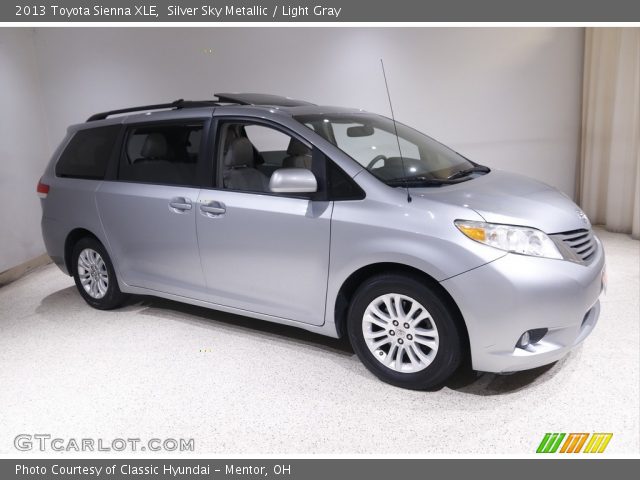 2013 Toyota Sienna XLE in Silver Sky Metallic