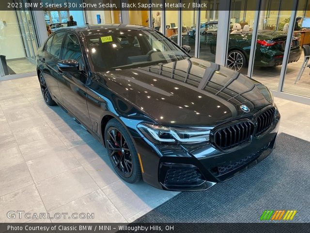 2023 BMW 5 Series 530i xDrive Sedan in Black Sapphire Metallic