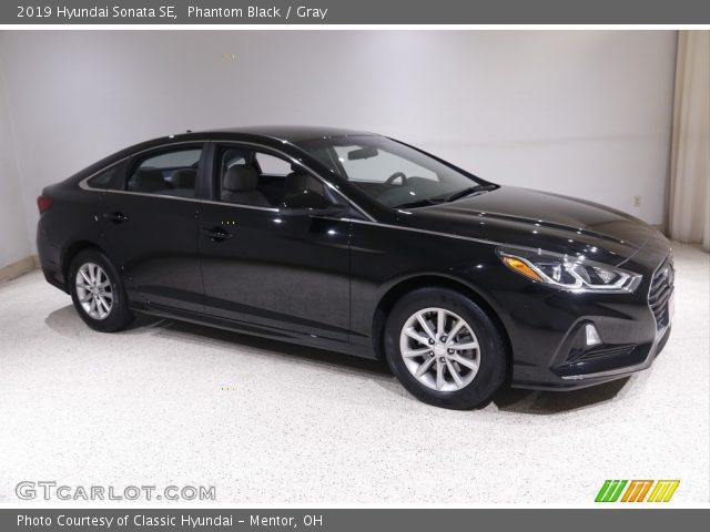 2019 Hyundai Sonata SE in Phantom Black