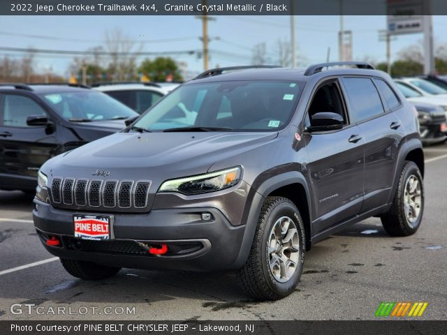 2022 Jeep Cherokee Trailhawk 4x4 in Granite Crystal Metallic