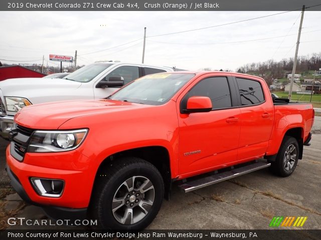 2019 Chevrolet Colorado Z71 Crew Cab 4x4 in Crush (Orange)