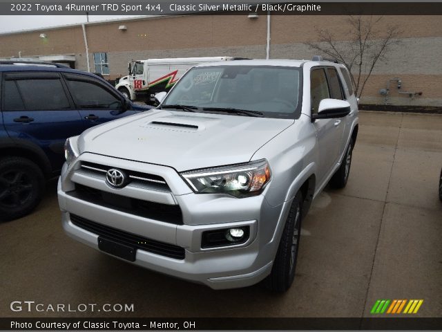 2022 Toyota 4Runner TRD Sport 4x4 in Classic Silver Metallic