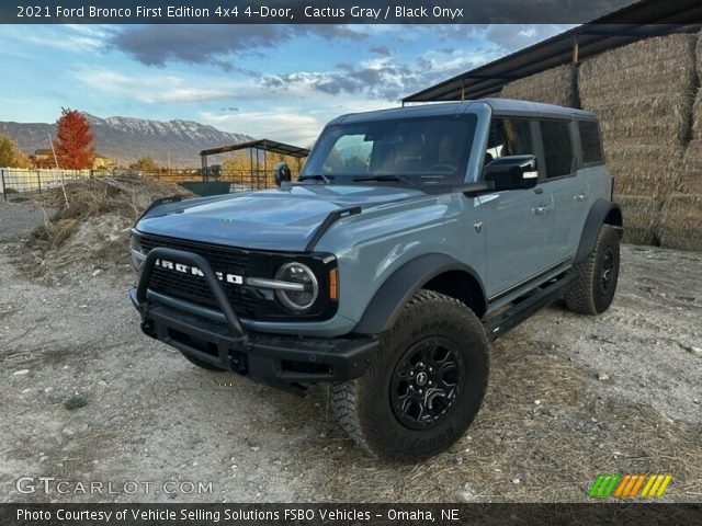 2021 Ford Bronco First Edition 4x4 4-Door in Cactus Gray