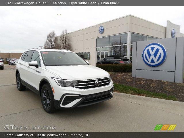 2023 Volkswagen Tiguan SE 4Motion in Opal White Pearl