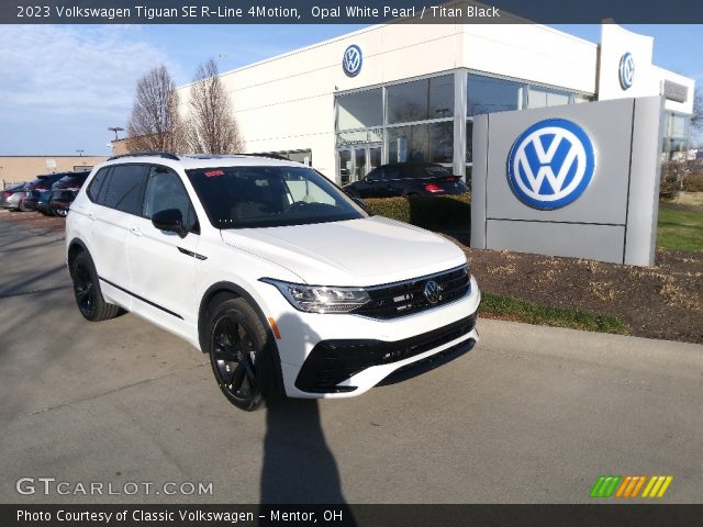 2023 Volkswagen Tiguan SE R-Line 4Motion in Opal White Pearl