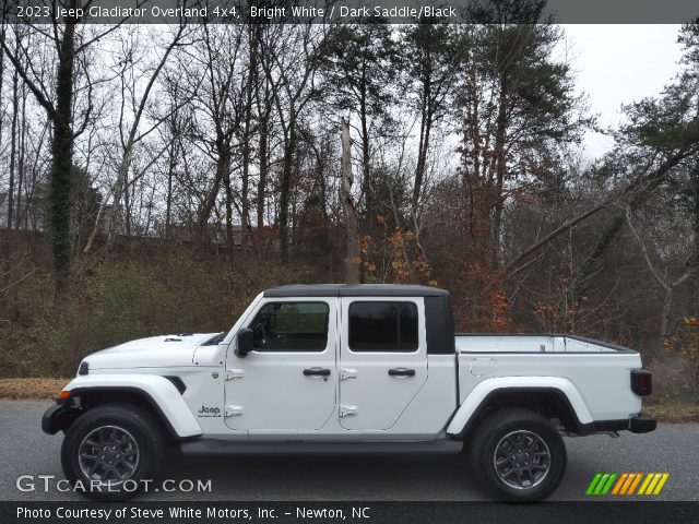 2023 Jeep Gladiator Overland 4x4 in Bright White