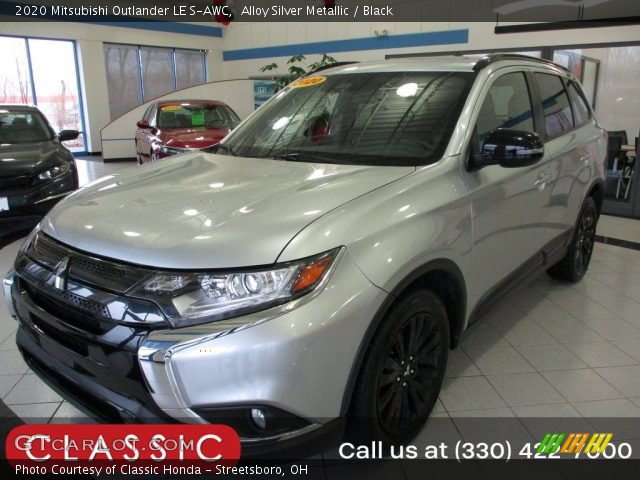 2020 Mitsubishi Outlander LE S-AWC in Alloy Silver Metallic