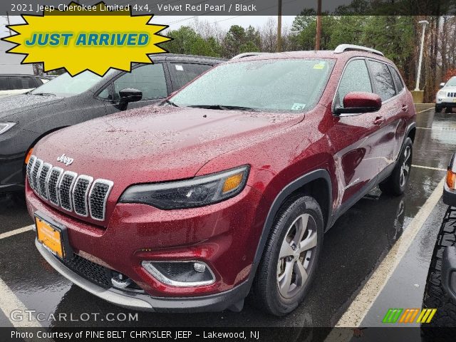 2021 Jeep Cherokee Limited 4x4 in Velvet Red Pearl