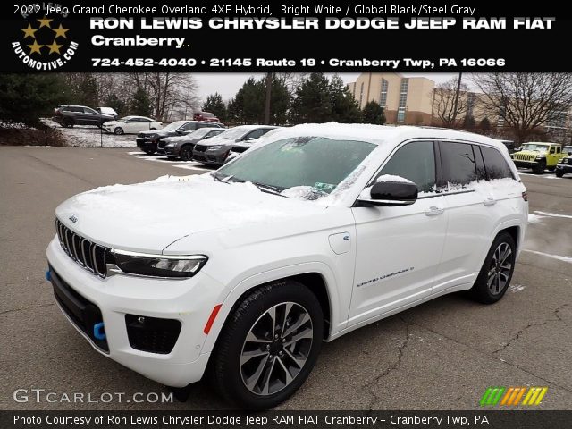 2022 Jeep Grand Cherokee Overland 4XE Hybrid in Bright White