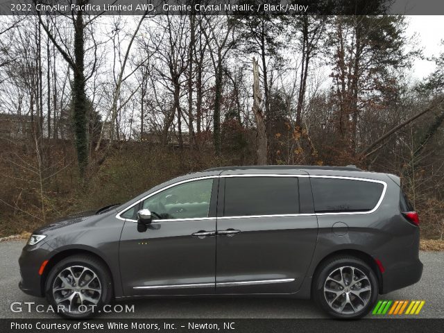 2022 Chrysler Pacifica Limited AWD in Granite Crystal Metallic