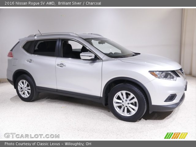 2016 Nissan Rogue SV AWD in Brilliant Silver