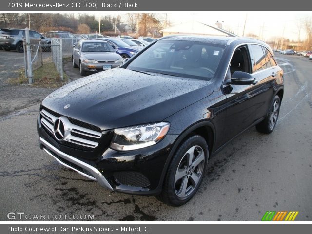 2019 Mercedes-Benz GLC 300 in Black