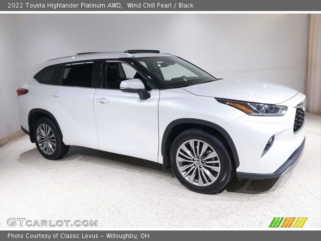 2022 Toyota Highlander Platinum AWD in Wind Chill Pearl