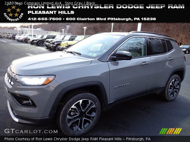 2022 Jeep Compass Limited 4x4 in Sting Gray