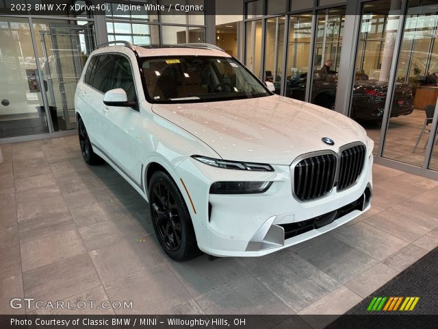 2023 BMW X7 xDrive40i in Alpine White