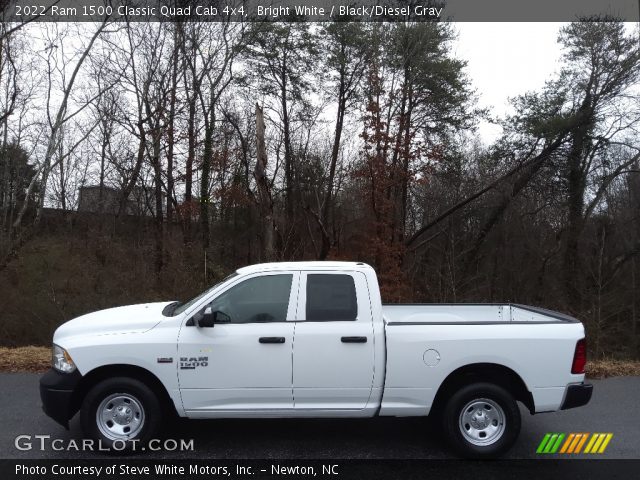 2022 Ram 1500 Classic Quad Cab 4x4 in Bright White