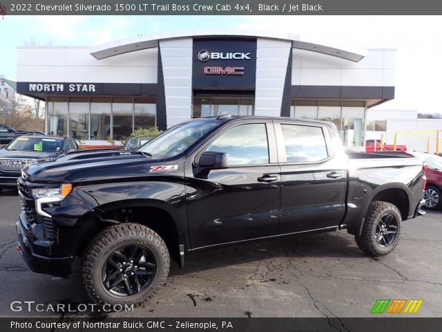 2022 Chevrolet Silverado 1500 LT Trail Boss Crew Cab 4x4 in Black