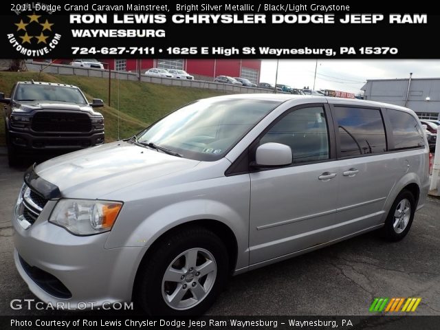 2011 Dodge Grand Caravan Mainstreet in Bright Silver Metallic