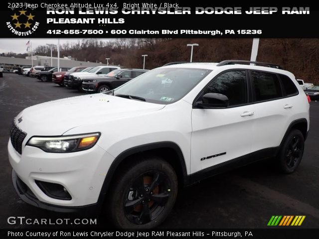2023 Jeep Cherokee Altitude Lux 4x4 in Bright White