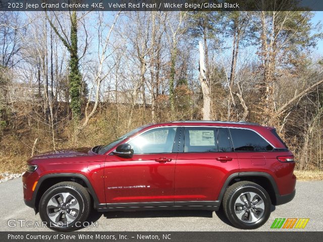 2023 Jeep Grand Cherokee 4XE in Velvet Red Pearl