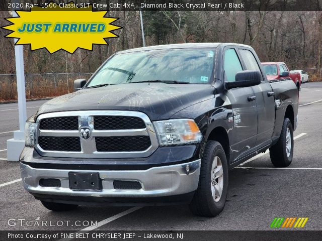 2020 Ram 1500 Classic SLT Crew Cab 4x4 in Diamond Black Crystal Pearl