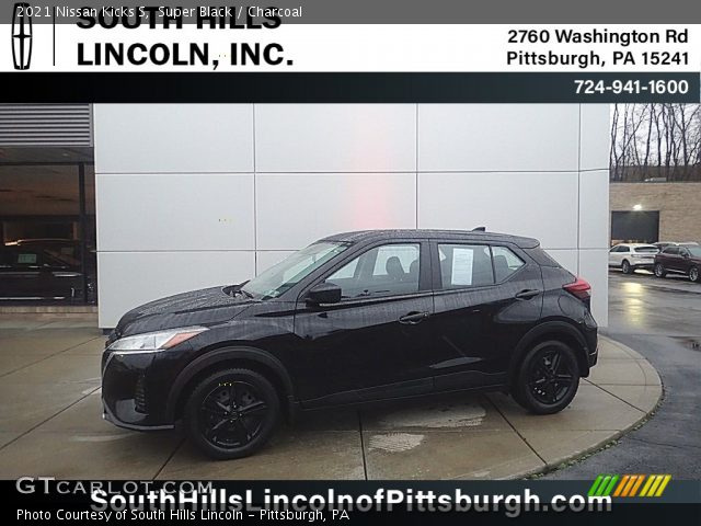 2021 Nissan Kicks S in Super Black