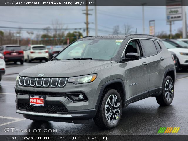 2022 Jeep Compass Limited 4x4 in Sting Gray
