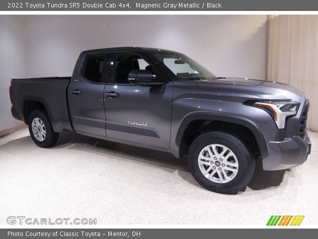 2022 Toyota Tundra SR5 Double Cab 4x4 in Magnetic Gray Metallic