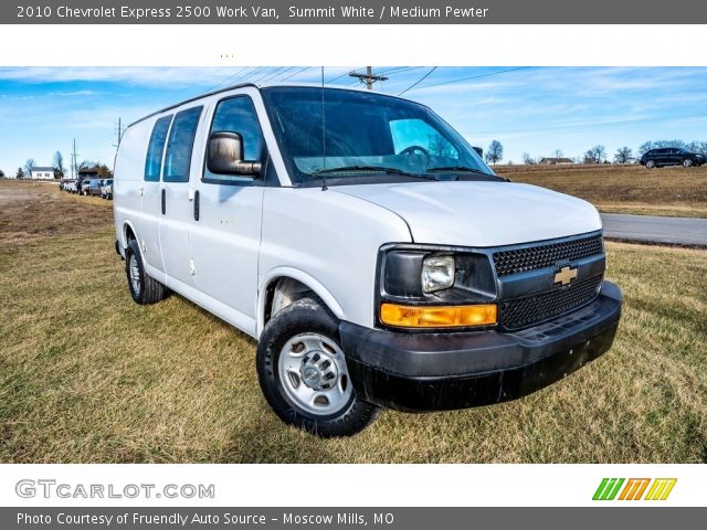 2010 Chevrolet Express 2500 Work Van in Summit White