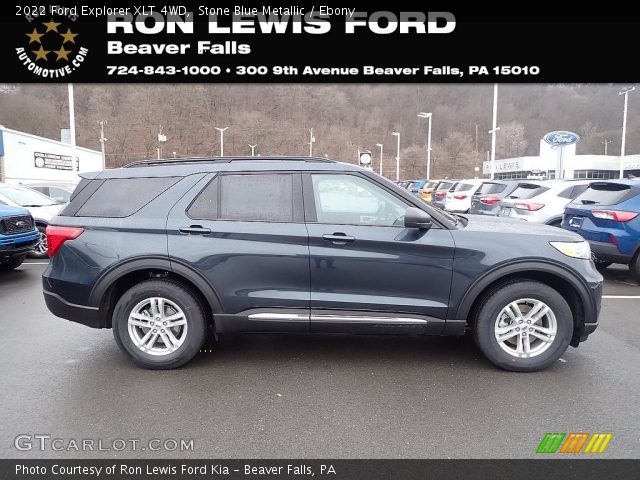 2022 Ford Explorer XLT 4WD in Stone Blue Metallic