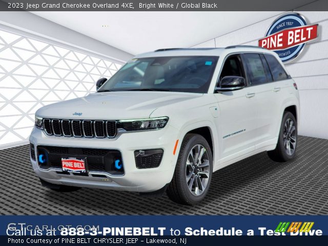 2023 Jeep Grand Cherokee Overland 4XE in Bright White