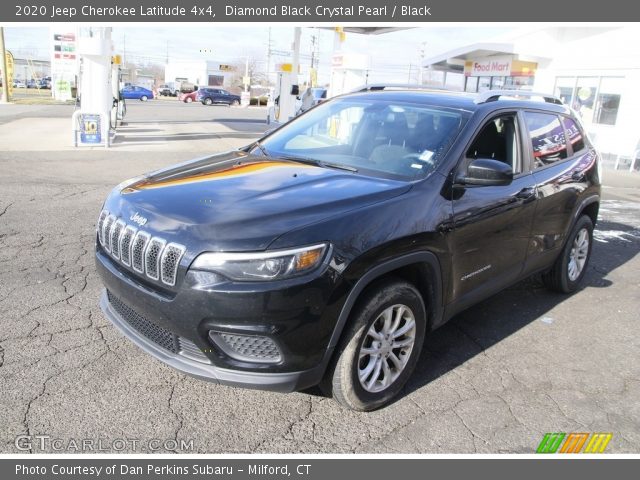 2020 Jeep Cherokee Latitude 4x4 in Diamond Black Crystal Pearl