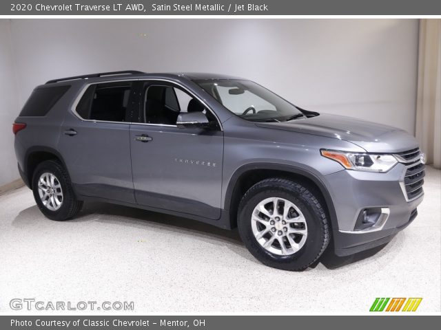 2020 Chevrolet Traverse LT AWD in Satin Steel Metallic