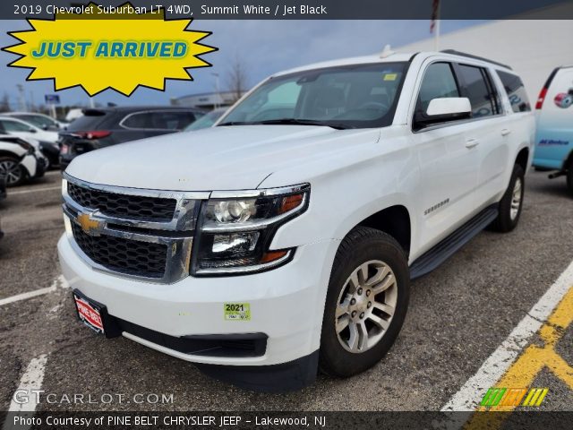 2019 Chevrolet Suburban LT 4WD in Summit White