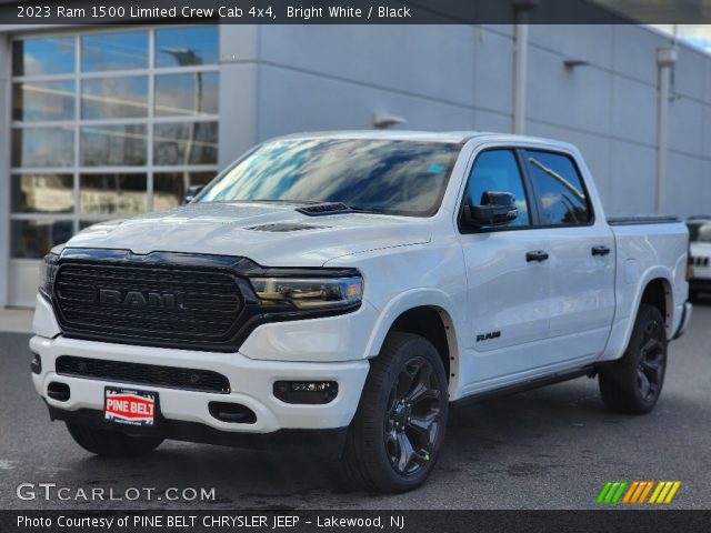 2023 Ram 1500 Limited Crew Cab 4x4 in Bright White