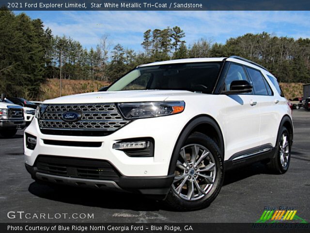2021 Ford Explorer Limited in Star White Metallic Tri-Coat