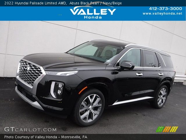 2022 Hyundai Palisade Limited AWD in Abyss Black Pearl
