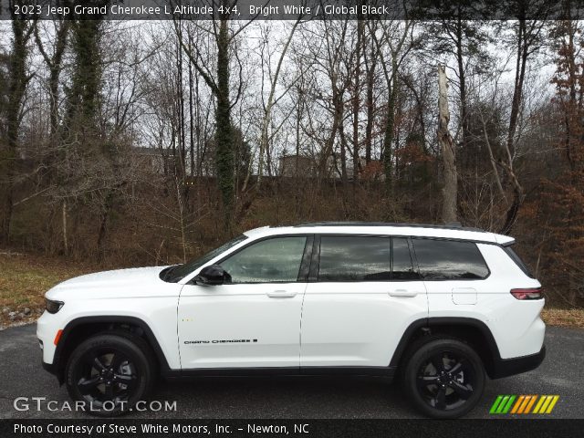 2023 Jeep Grand Cherokee L Altitude 4x4 in Bright White