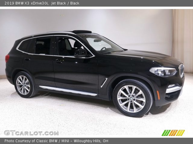 2019 BMW X3 xDrive30i in Jet Black