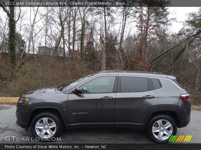 2022 Jeep Compass Latitude 4x4 in Granite Crystal Metallic